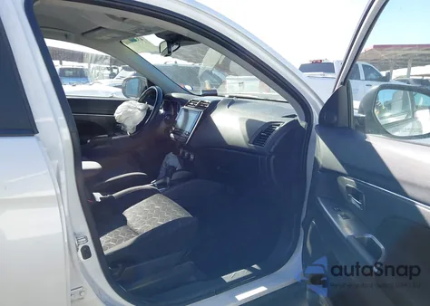 2021 Mitsubishi Outlander Sport 2.0 Be Awc/2.0 Es Awc/2.0 Le Awc/2.0 Se Awc z USA, uszkodzony, nr VIN JA4ARUAU6MU022404